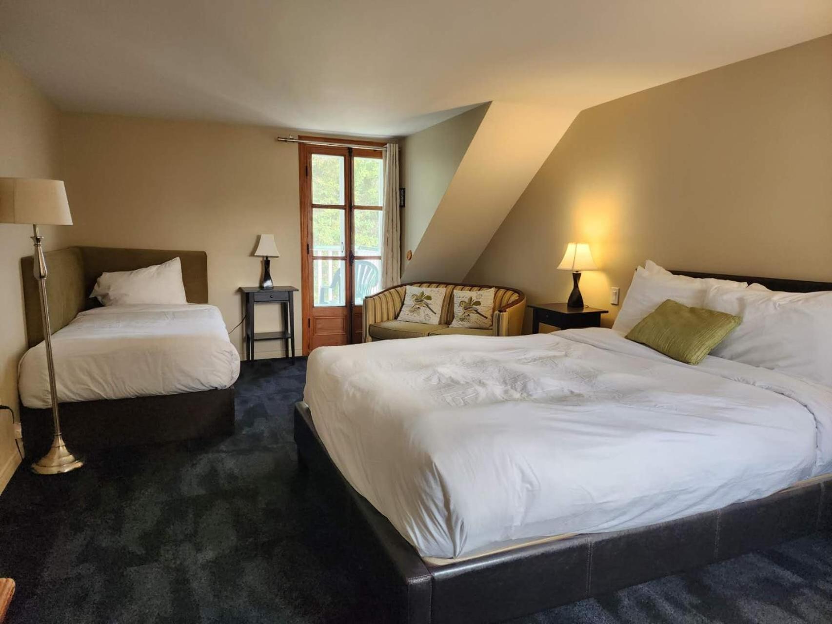 Auberge Des Nuages La Malbaie Zewnętrze zdjęcie